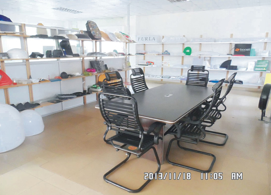 <b>深圳厚片吸塑廠樣品展廳</b>